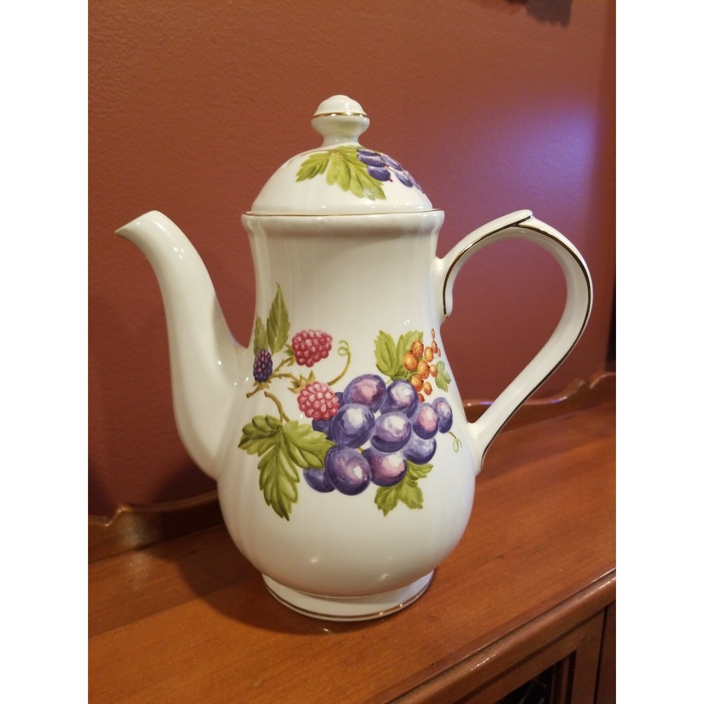 Vintage WINDSOR Teapot w Fruits Made in England 9.5" Tall